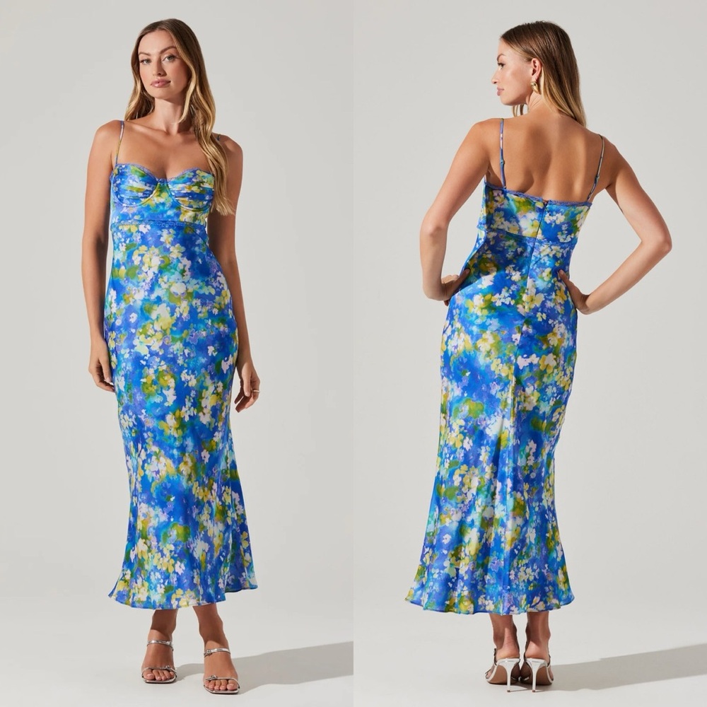 New ASTR Florianne Floral Satin Midi Dress Revolve - Picture 1 of 6